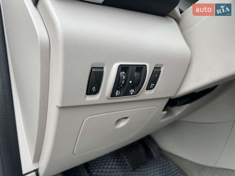 Хэтчбек Renault Zoe 2014 в Хмельницком