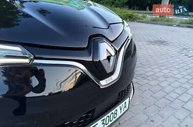 Хэтчбек Renault Zoe 2020 в 