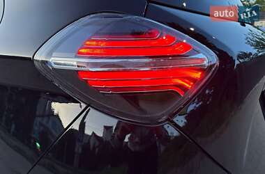 Хэтчбек Renault Zoe 2020 в 