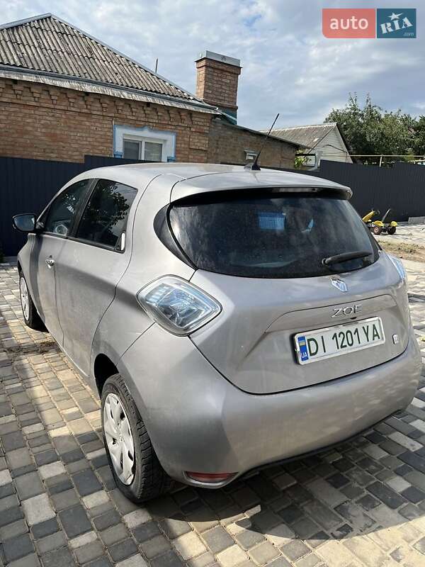 Хетчбек Renault Zoe 2014 в Кропивницькому фото 2 Хетчбек Renault Zoe 2014 в Кропивницькому