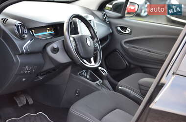Хэтчбек Renault Zoe 2019 в 