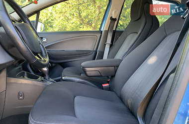 Хэтчбек Renault Zoe 2017 в 