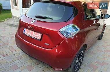 Хэтчбек Renault Zoe 2018 в 