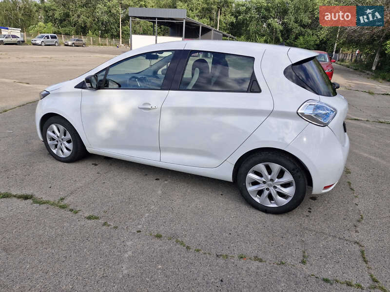 Хэтчбек Renault Zoe 2016 в Запорожье