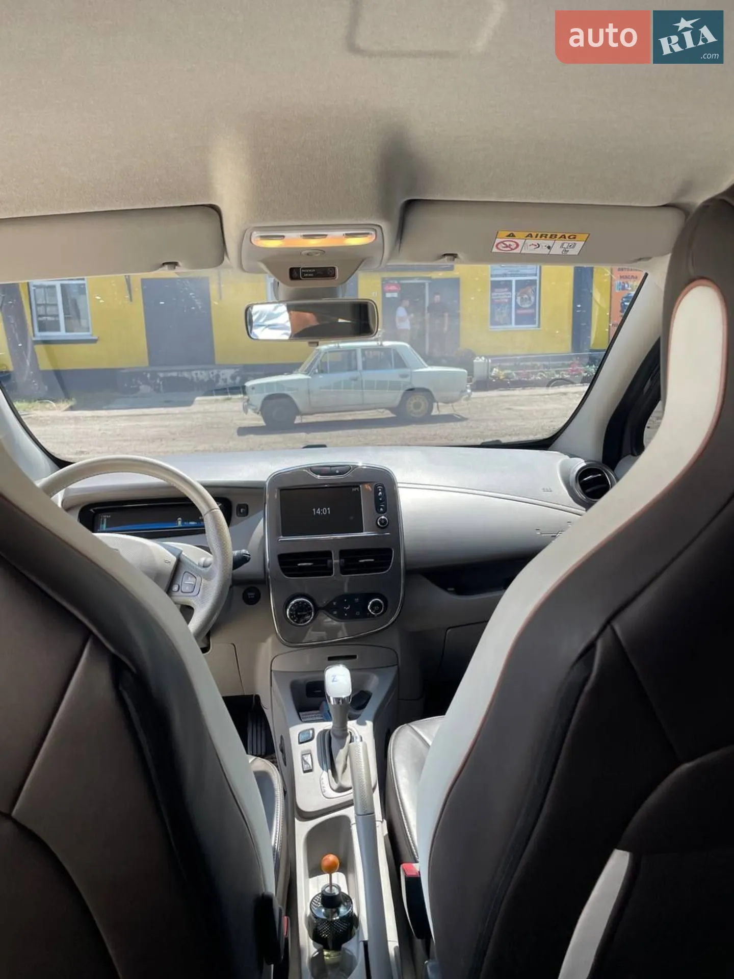 2017 Renault ZOE - мініатюра 20