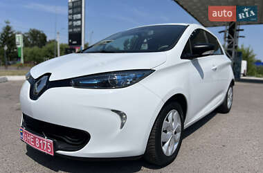 Хэтчбек Renault Zoe 2017 в 