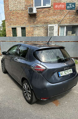Хэтчбек Renault Zoe 2021 в 