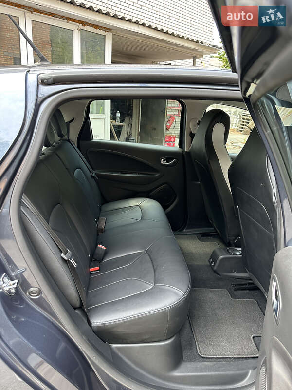 Хэтчбек Renault Zoe 2020 в Киеве