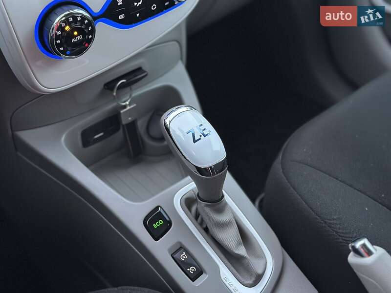 Хетчбек Renault Zoe 2015 в Львові