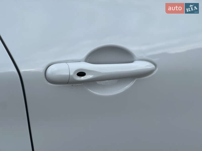 Хэтчбек Renault Zoe 2019 в Ровно