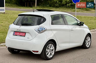 Хэтчбек Renault Zoe 2019 в 