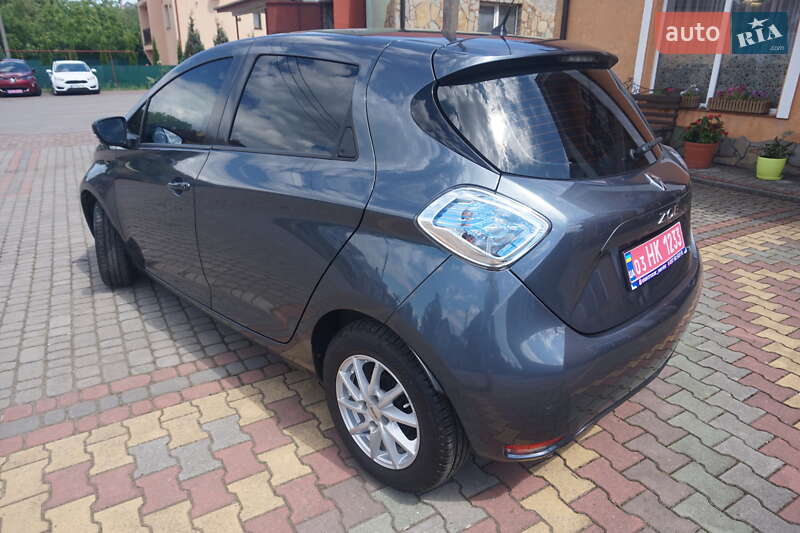 Хэтчбек Renault Zoe 2017 в Самборе