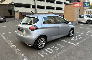 Хэтчбек Renault Zoe 2021 в 