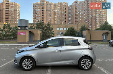 Хэтчбек Renault Zoe 2021 в 