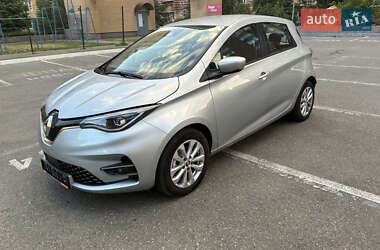 Хэтчбек Renault Zoe 2021 в 