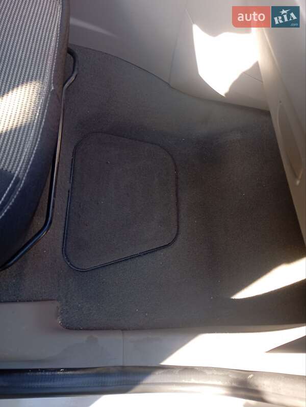 Хэтчбек Renault Zoe 2013 в Виннице