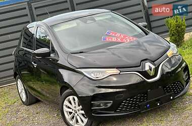 Хэтчбек Renault Zoe 2022 в 
