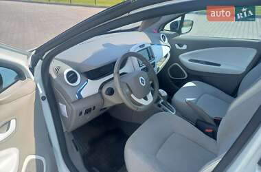 Хетчбек Renault Zoe 2013 в 