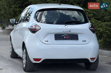 Хэтчбек Renault Zoe 2019 в 