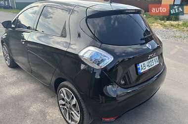 Хэтчбек Renault Zoe 2015 в 