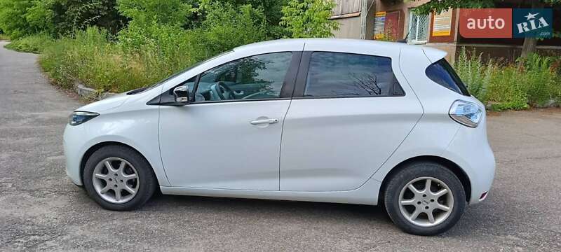 Хетчбек Renault Zoe 2013 в Житомирі фото 8 Хетчбек Renault Zoe 2013 в Житомирі