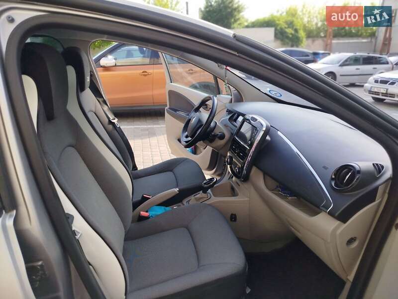Хетчбек Renault Zoe 2015 в Львові