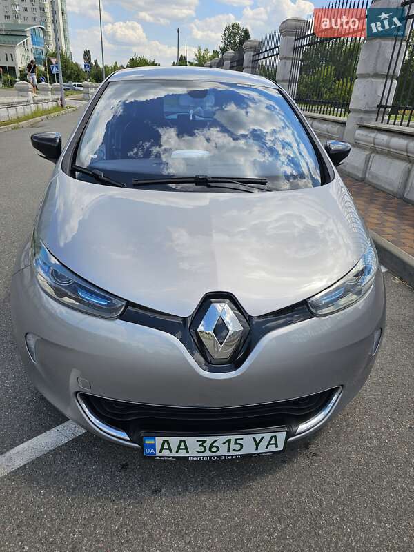 Renault Zoe 2015