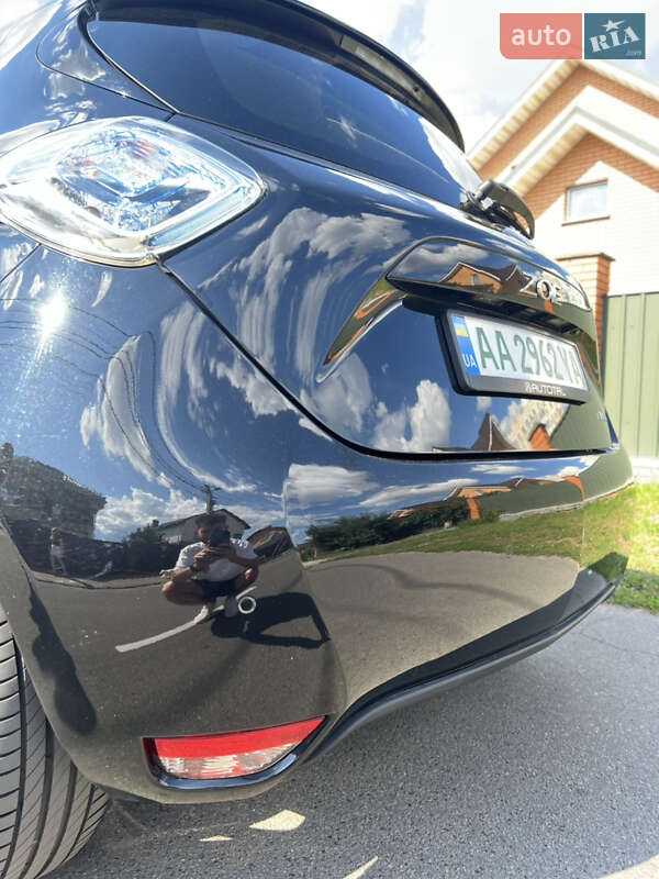 Хэтчбек Renault Zoe 2017 в Киеве