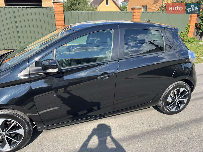 Хэтчбек Renault Zoe 2017 в Киеве