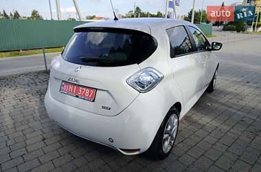 Хэтчбек Renault Zoe 2017 в 