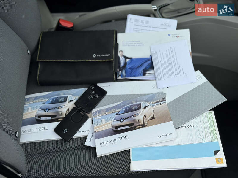Хэтчбек Renault Zoe 2016 в Дубно