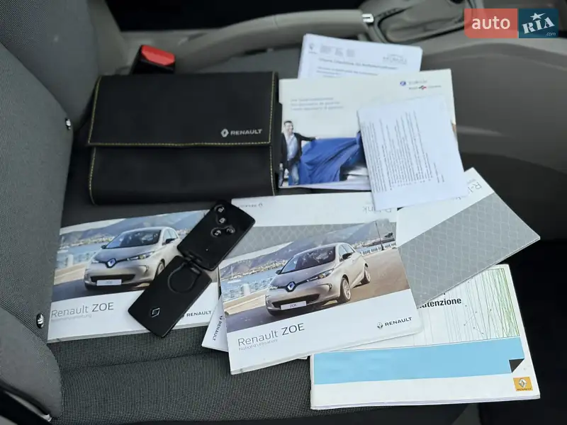 Хэтчбек Renault Zoe 2016 в Дубно документ