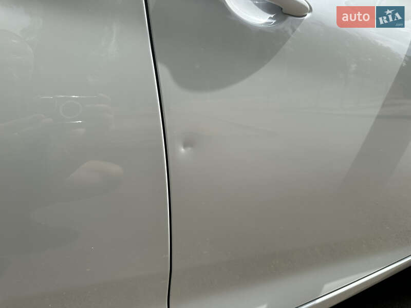 Хетчбек Renault Zoe 2016 в Кривому Розі