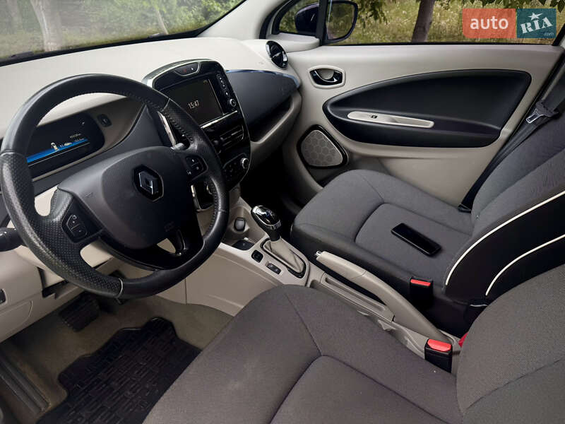 Хэтчбек Renault Zoe 2014 в Ужгороде