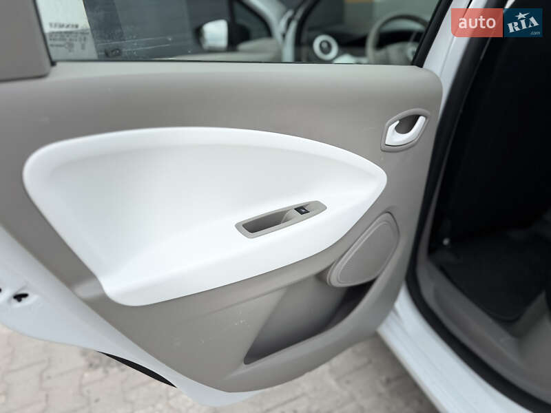 Хетчбек Renault Zoe 2018 в Рівному