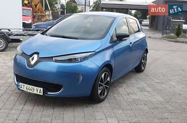 Хетчбек Renault Zoe 2017 в 