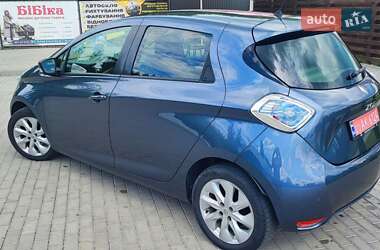 Хэтчбек Renault Zoe 2017 в 
