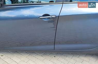 Хэтчбек Renault Zoe 2017 в 