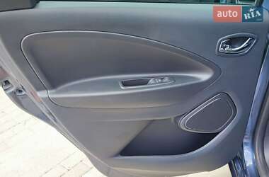 Хэтчбек Renault Zoe 2017 в 