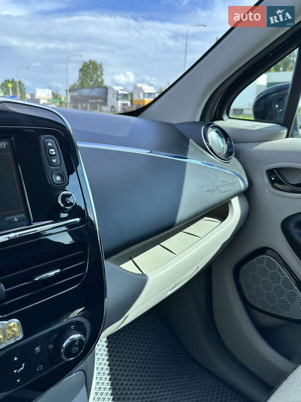 Хэтчбек Renault Zoe 2015 в Ковеле