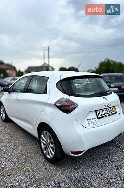 Хэтчбек Renault Zoe 2021 в 