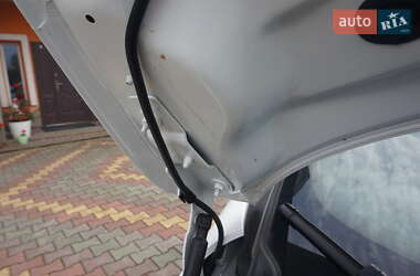 Хетчбек Renault Zoe 2018 в 