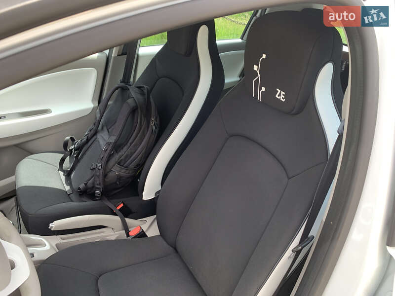 Хэтчбек Renault Zoe 2014 в Луцке