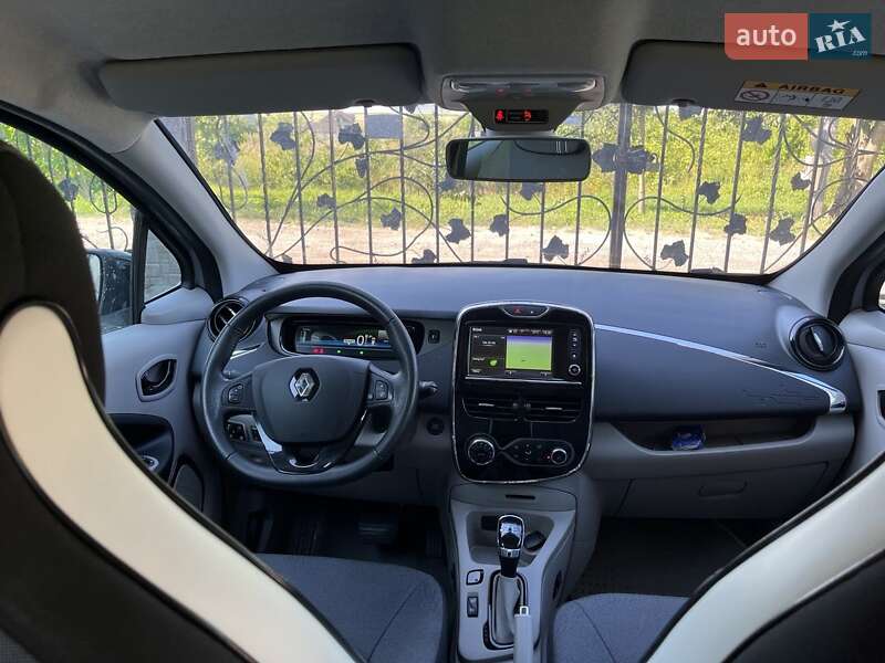 Хэтчбек Renault Zoe 2015 в Львове