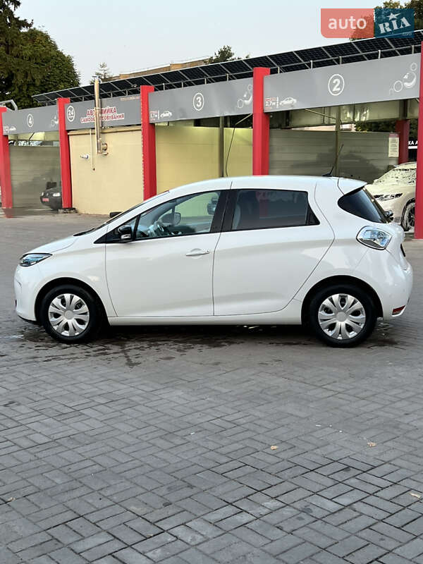 Хэтчбек Renault Zoe 2013 в Дубно