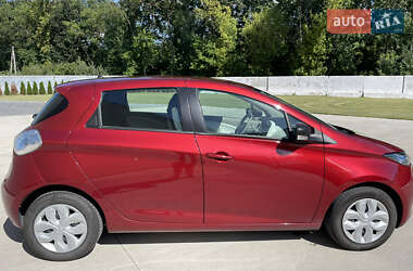 Хэтчбек Renault Zoe 2018 в 