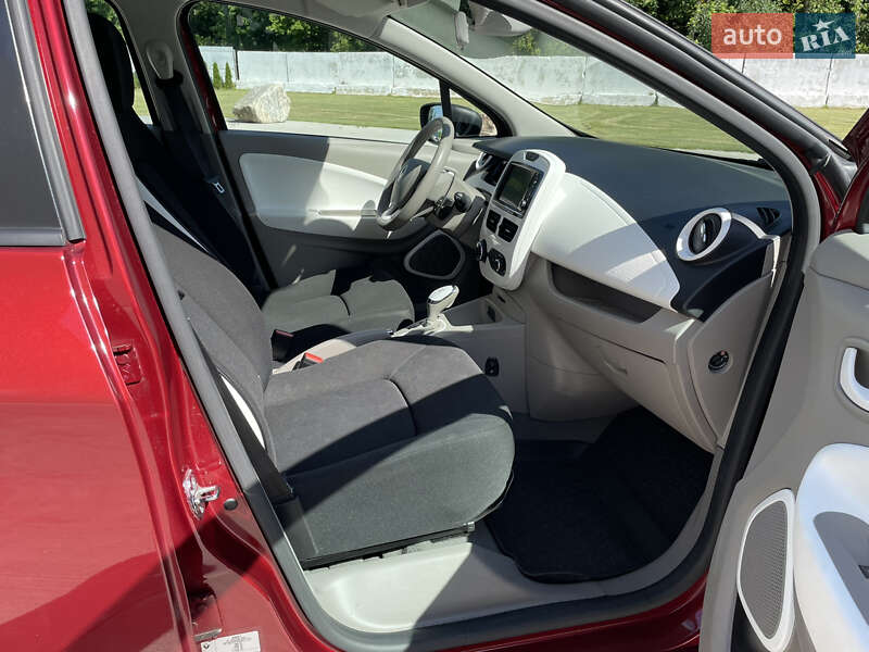 Хэтчбек Renault Zoe 2018 в Луцке