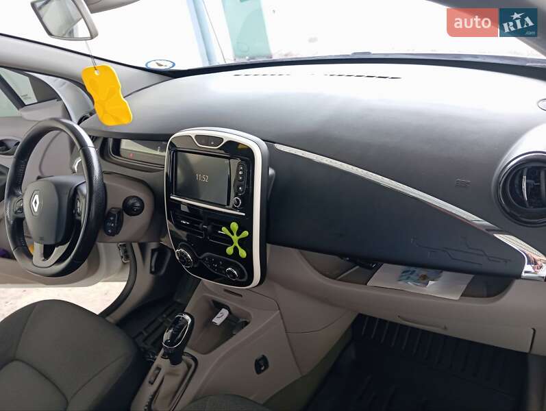 Хэтчбек Renault Zoe 2015 в Шаргороде фото 14 Хэтчбек Renault Zoe 2015 в Шаргороде
