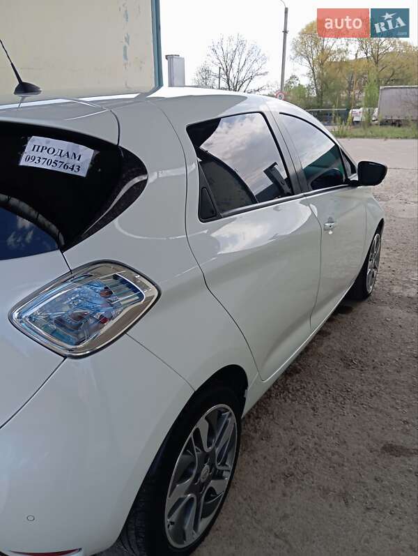Хэтчбек Renault Zoe 2015 в Шаргороде фото 17 Хэтчбек Renault Zoe 2015 в Шаргороде