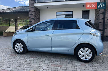 Хэтчбек Renault Zoe 2013 в 